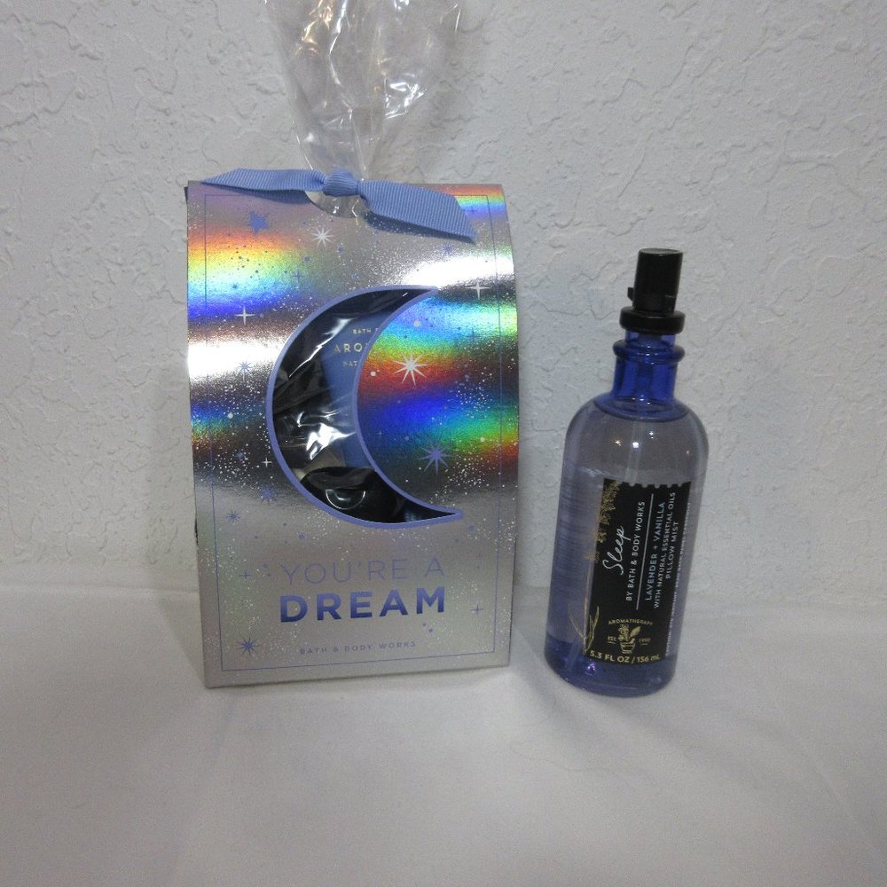 Bath & Body Works Aromatherapy Sleep Lavender + Vanilla 3 PC Gift Set Bundle - Picture 2 of 2